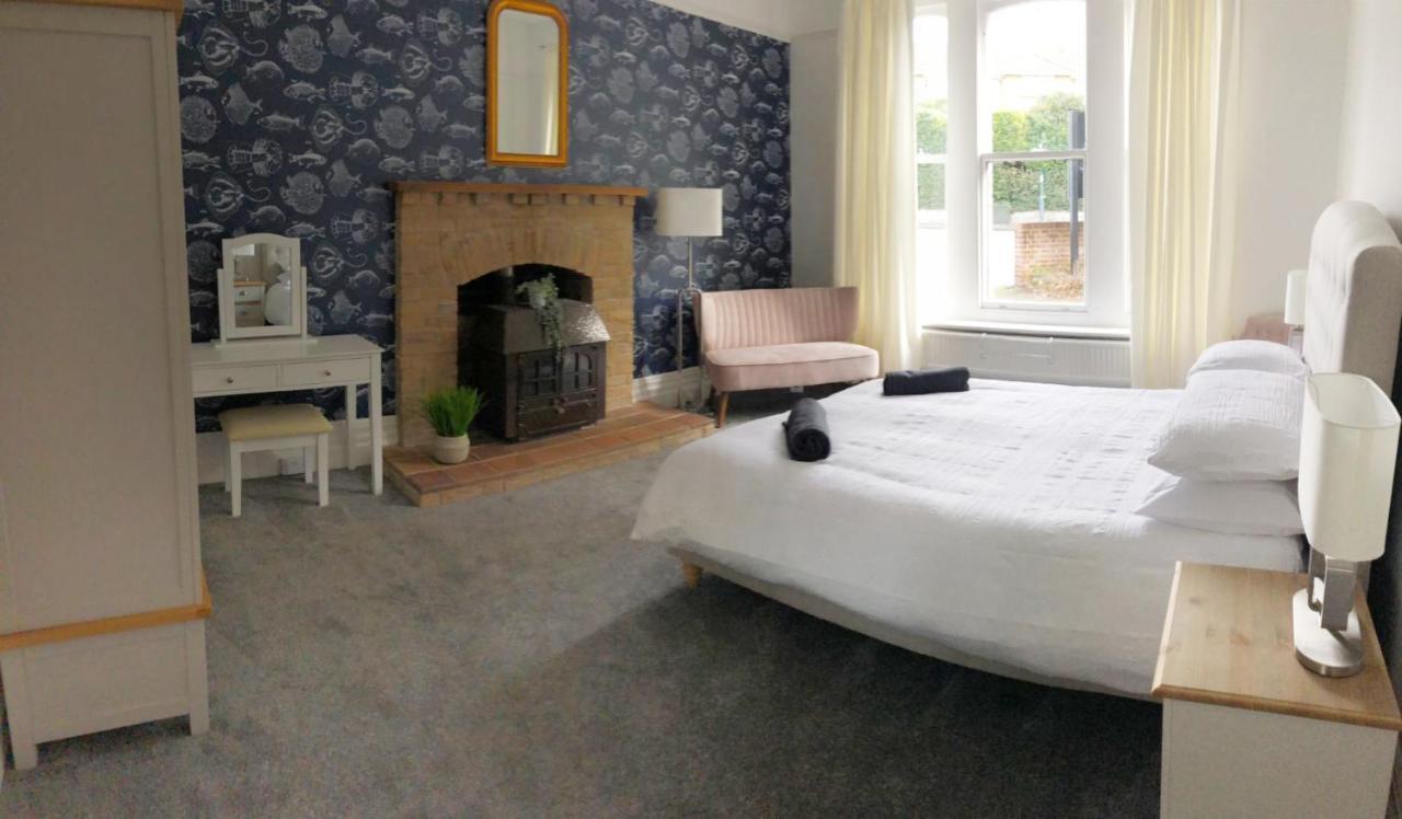 Summer Breeze. 3-Bed Apartment Close To The Beach Bournemouth Kültér fotó