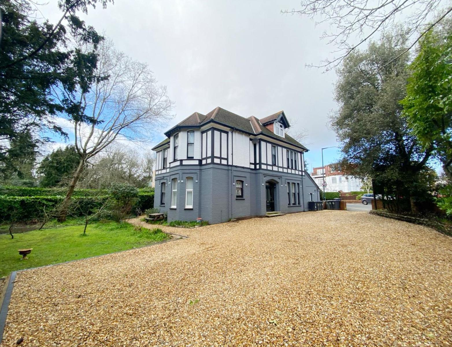 Summer Breeze. 3-Bed Apartment Close To The Beach Bournemouth Kültér fotó